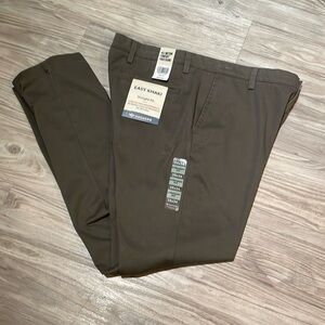 DOCKERS EASY KHAKI STRAIGHT FIT WRINKLE FREE 38 x 34 PANTS